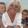 Погуляю с вашим ребёнком на улице иле посижу пока вы по делам уехали!