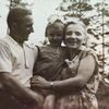 Відновлення старих чорно-білих фото (ШІ)