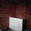 Выполняю кладочные работы.