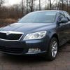Послуги з перевезення пасажирів легковим автомобілем на замовлення