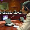 Делаю синронный перевод в звуко-изолированной кабинке для переводчиков.