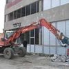 Услуги Аренда гидромолота Киев. Демонтаж стен, фундаментов, зданий.