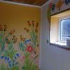 Выполню цветочную роспись стен или керамической плитки